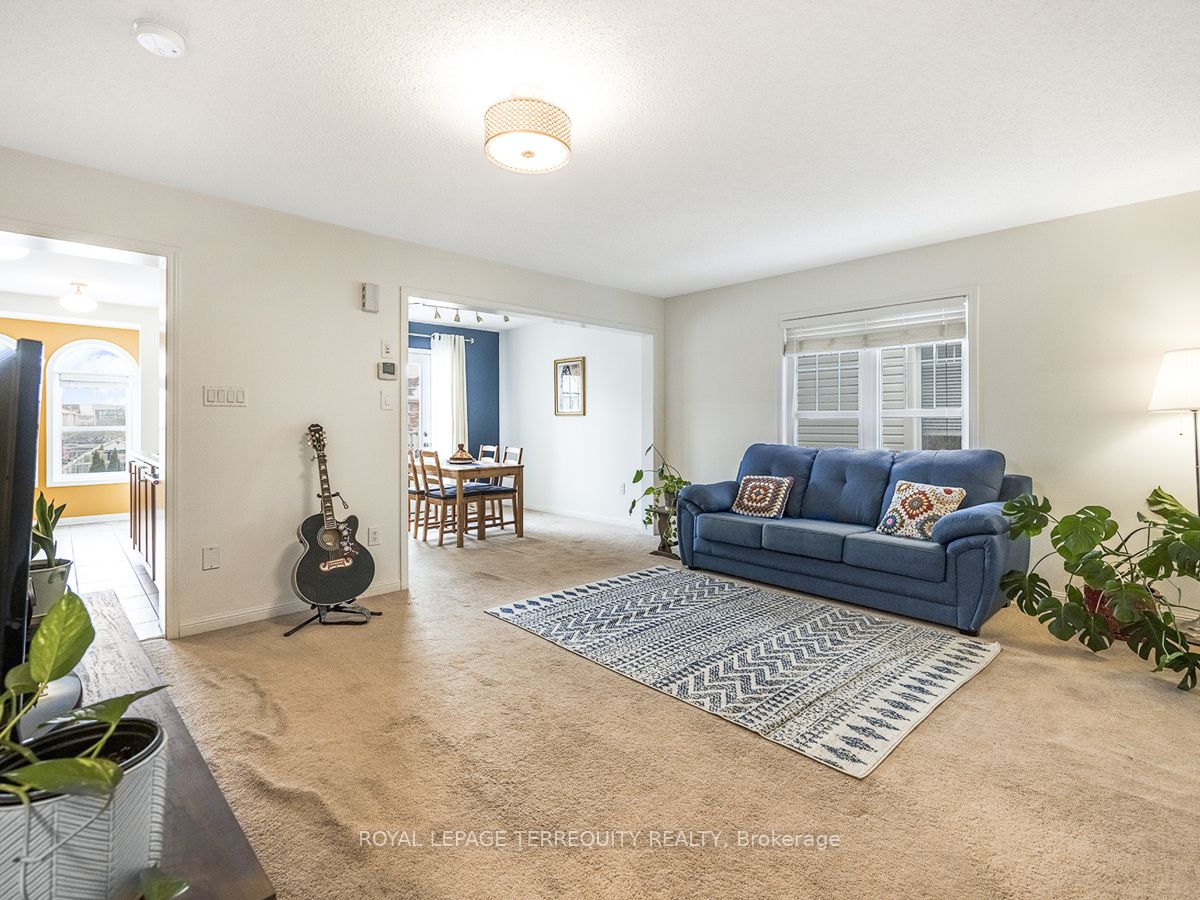 471 Dalhousie Gate Property Photo 4