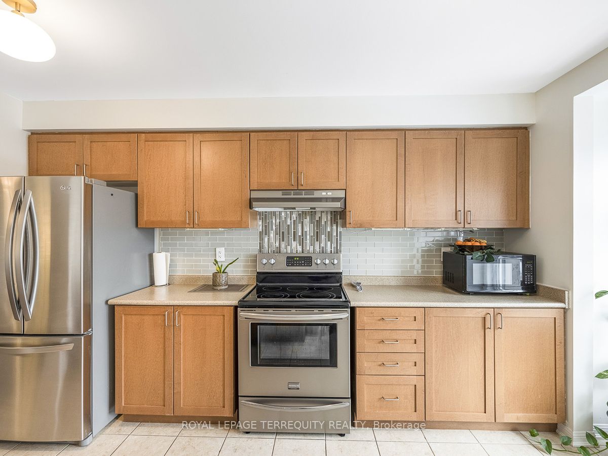 471 Dalhousie Gate Property Photo 14