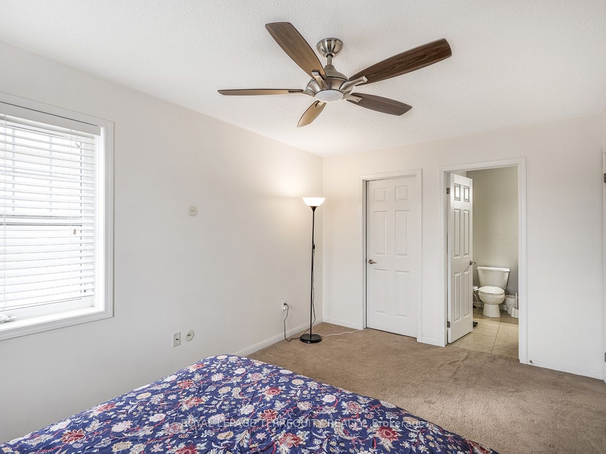 471 Dalhousie Gate Property Photo 17
