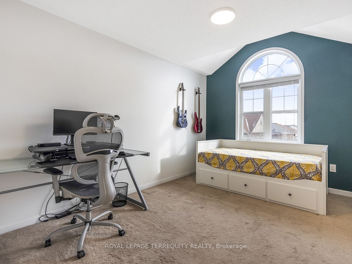 471 Dalhousie Gate Property Photo 20