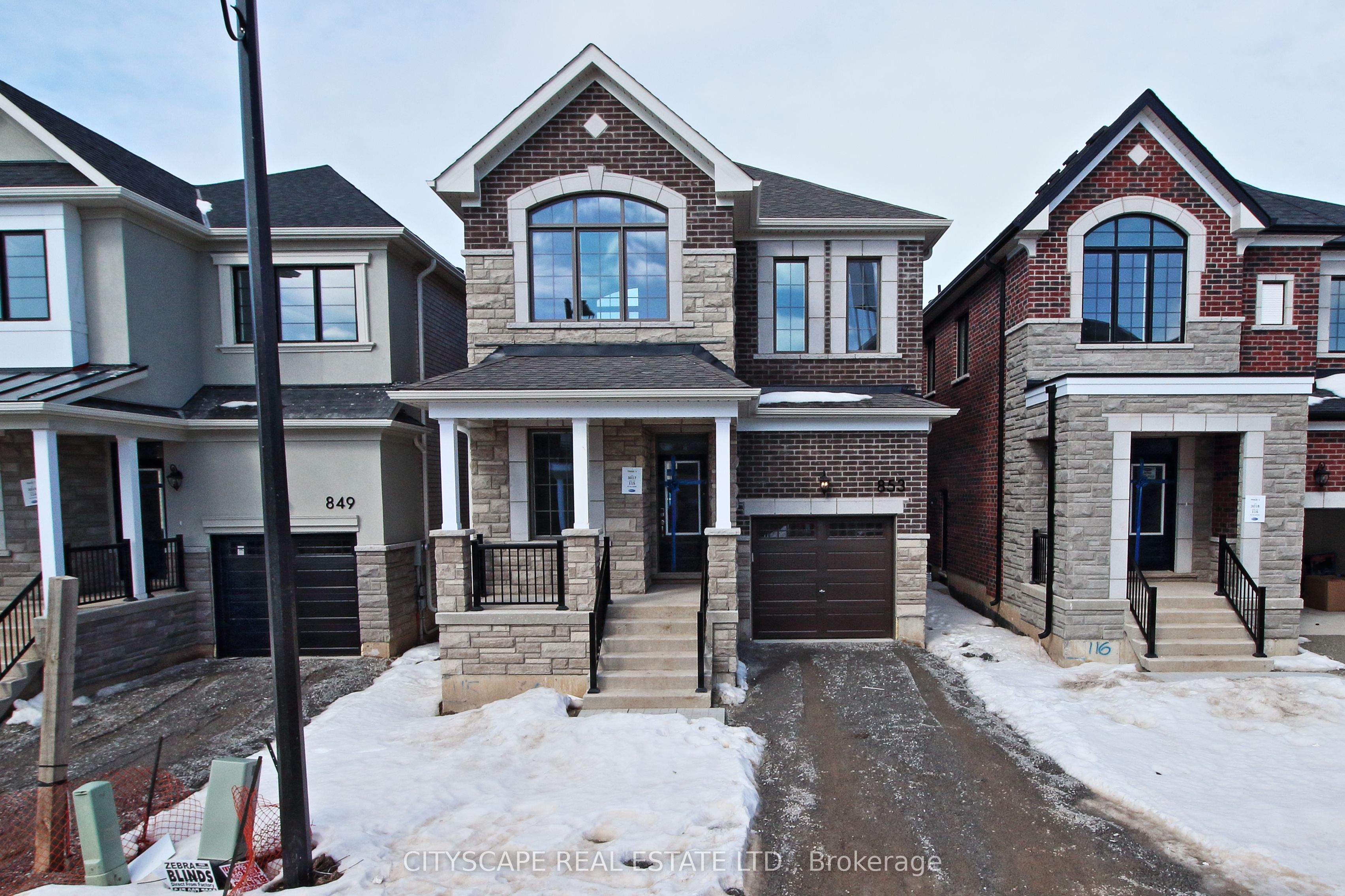 853 Tea Landing Property Photo 1
