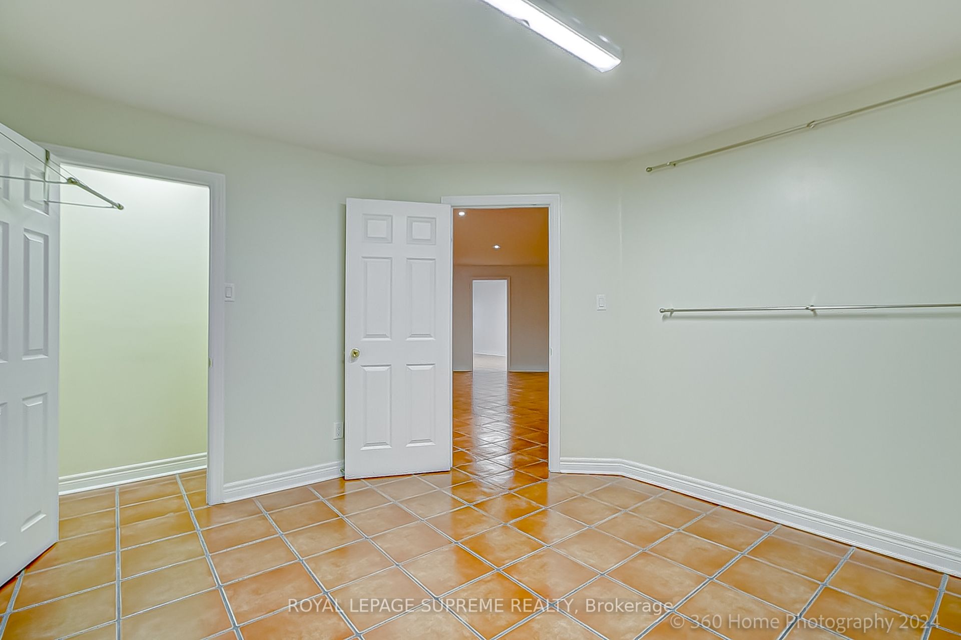 #14 - 1444 Dupont Street Property Photo 19