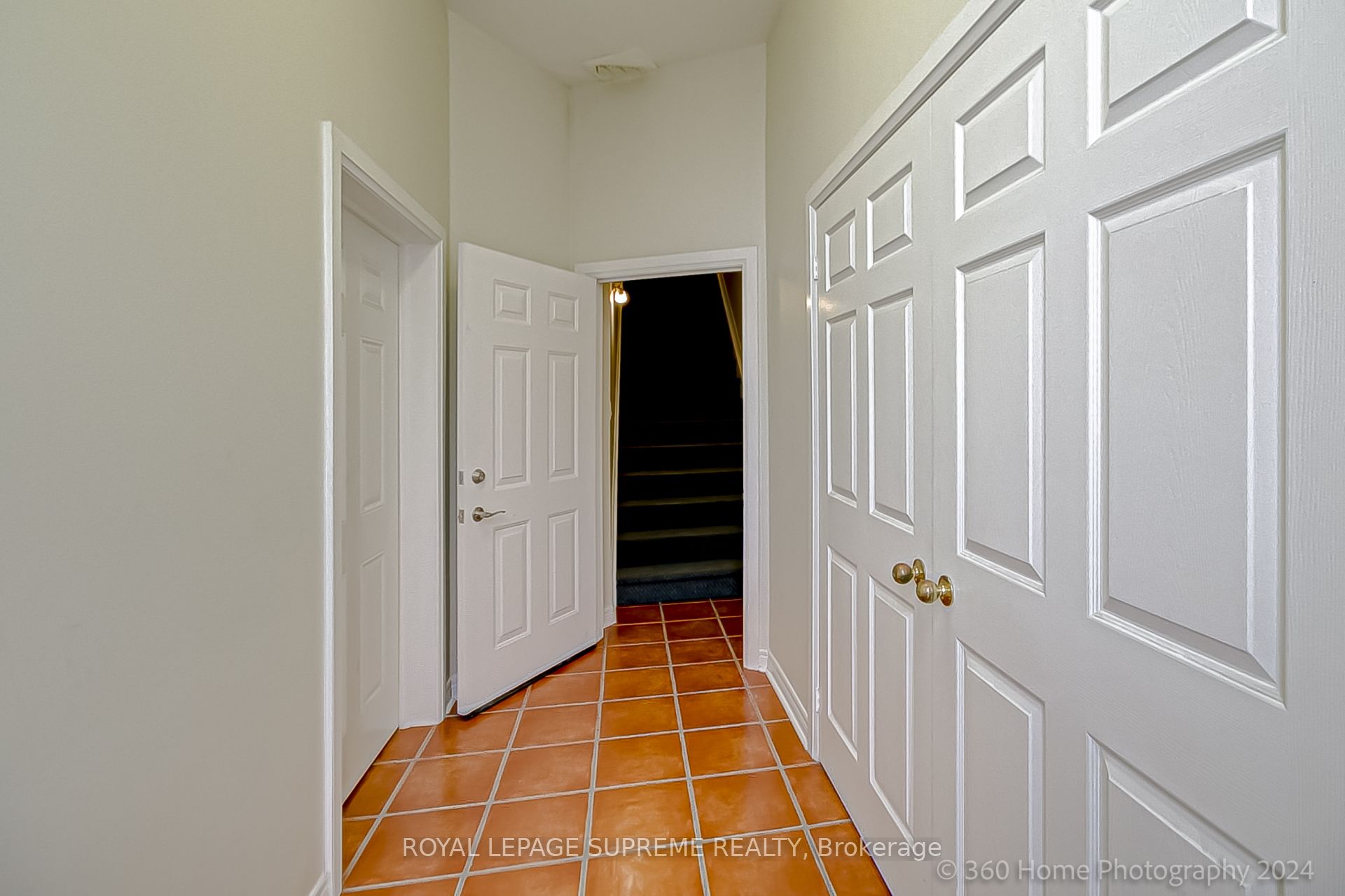 #14 - 1444 Dupont Street Property Photo 25