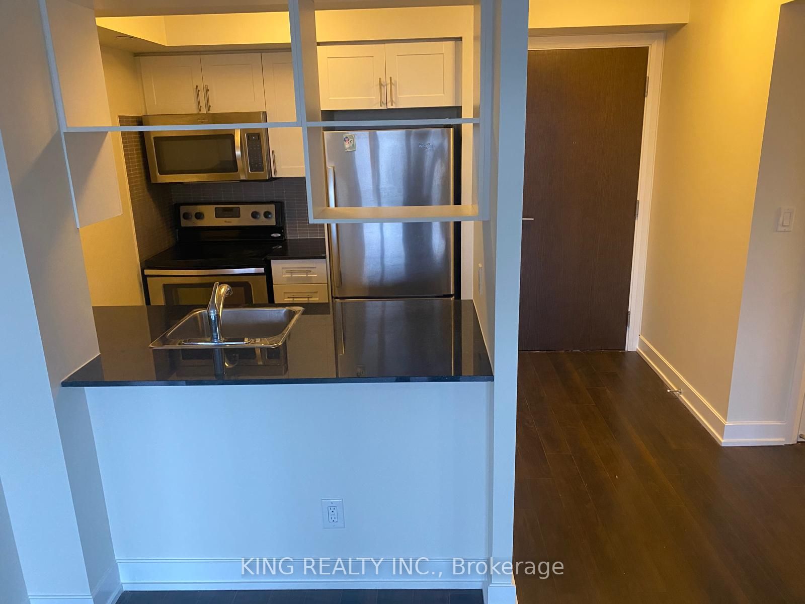 #1426 - 2 Eva Road Property Photo 2