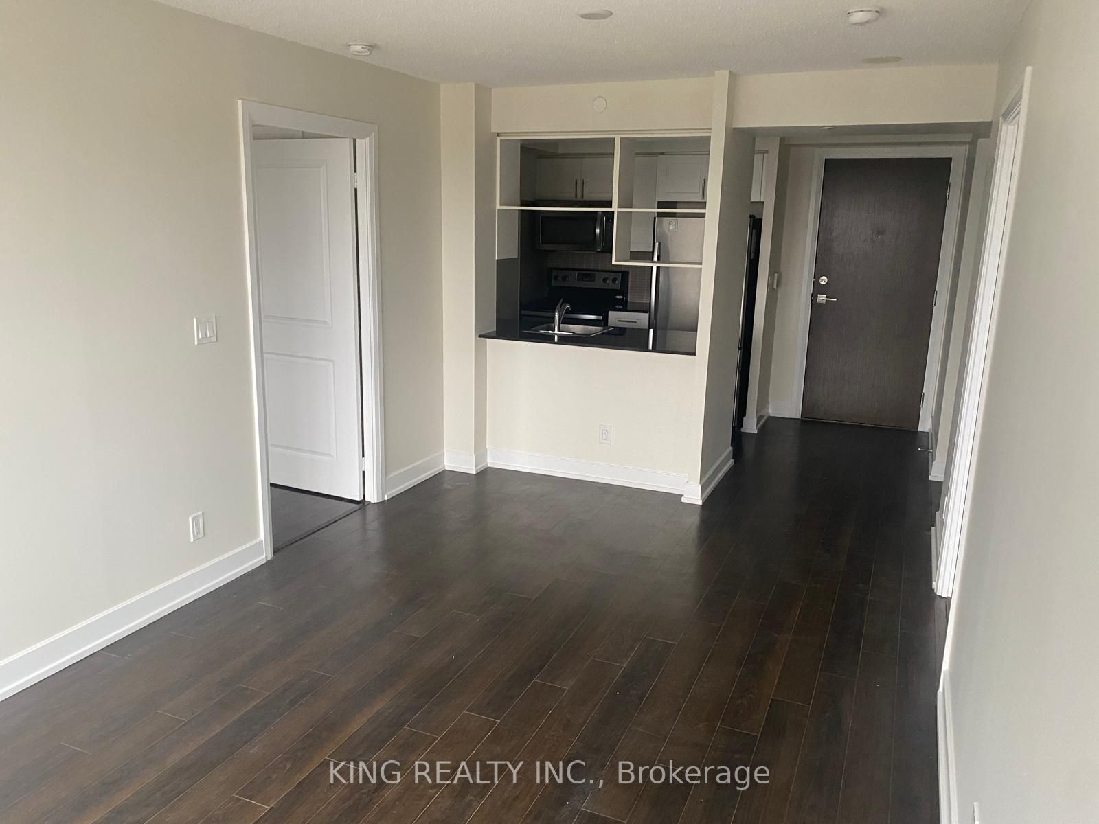 #1426 - 2 Eva Road Property Photo 4