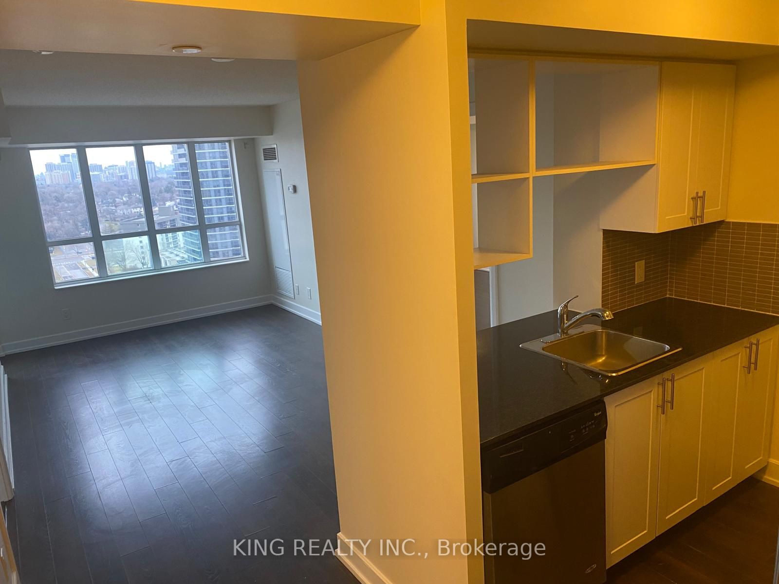 #1426 - 2 Eva Road Property Photo 5