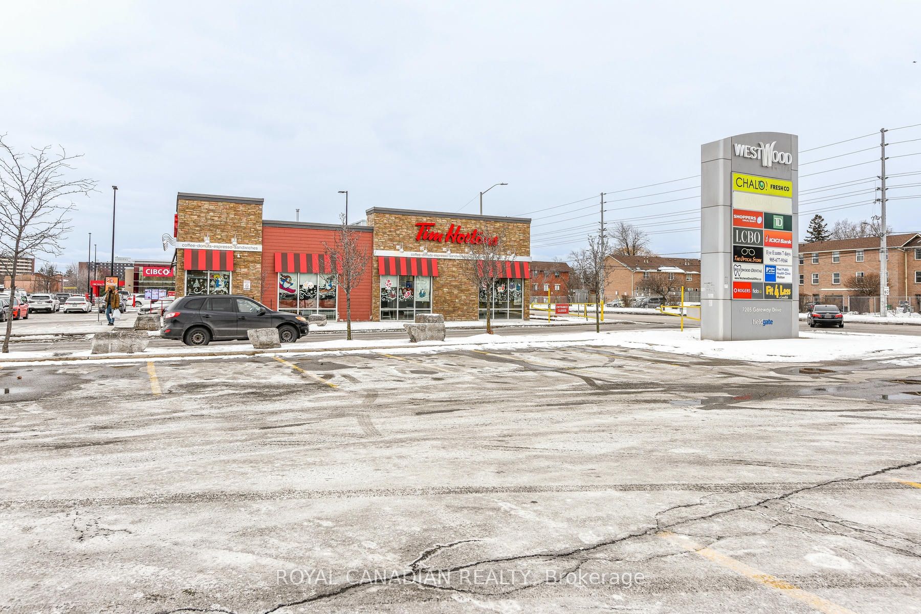 #1e55 - 7215 Goreway Drive Property Photo 17