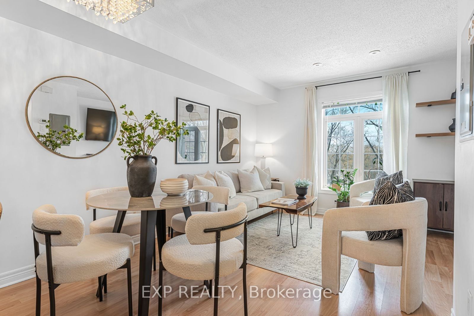 #215 - 870 Jane Street Property Photo 6