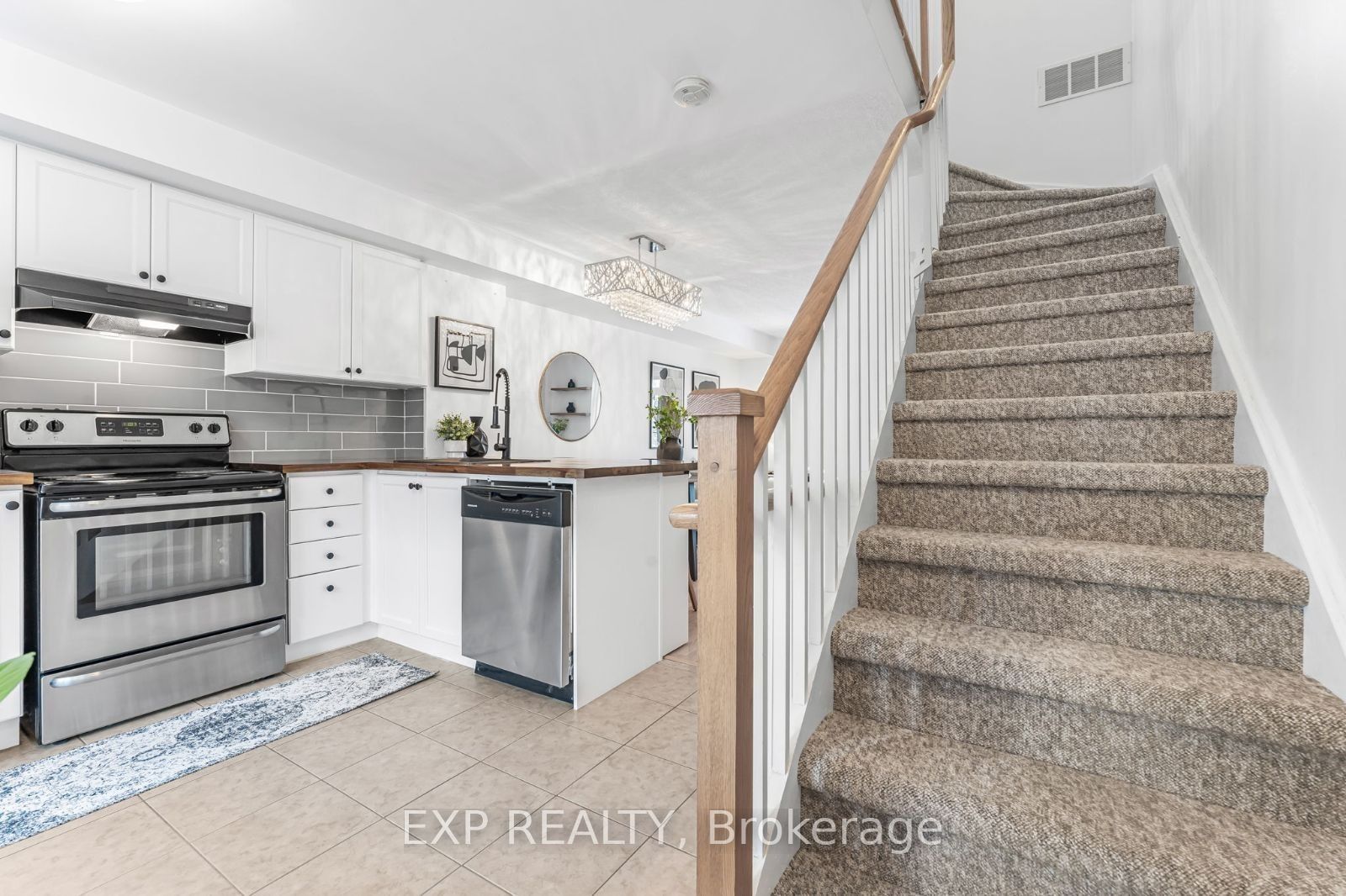 #215 - 870 Jane Street Property Photo 16