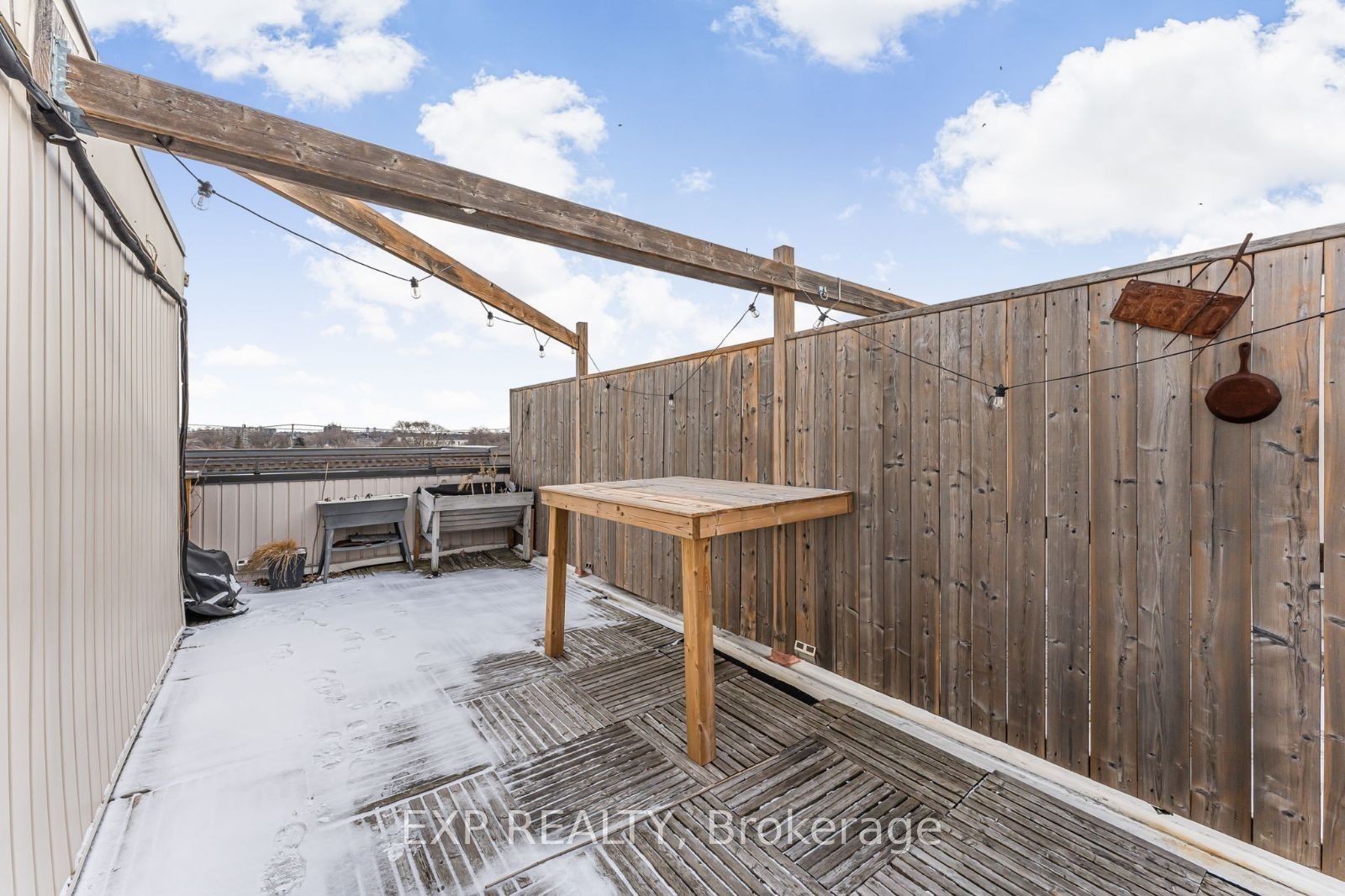#215 - 870 Jane Street Property Photo 24