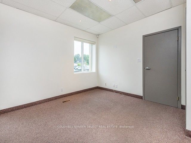 #main Fl - 23 Mill Street Property Photo 8