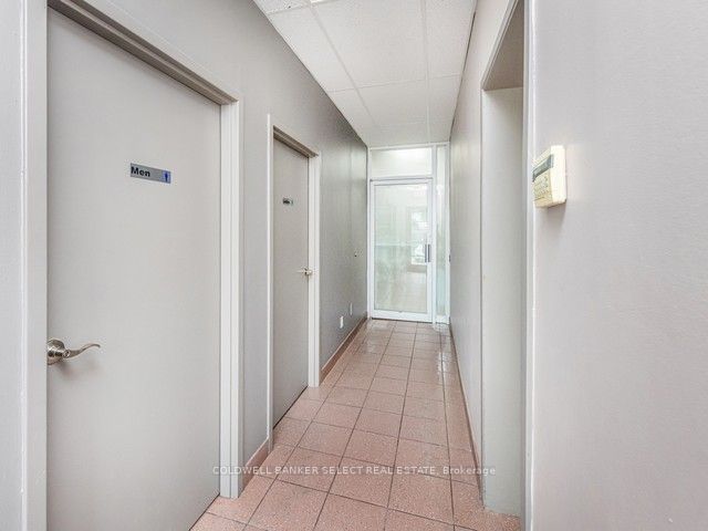 #main Fl - 23 Mill Street Property Photo 13