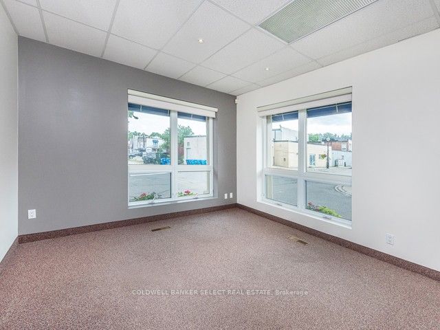 #main Fl - 23 Mill Street Property Photo 19