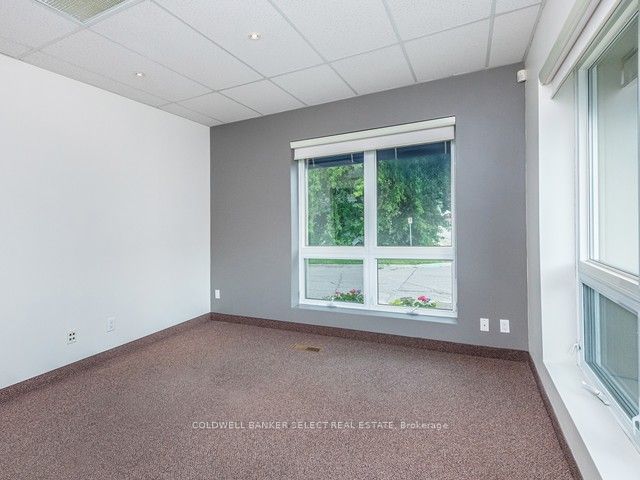 #main Fl - 23 Mill Street Property Photo 21