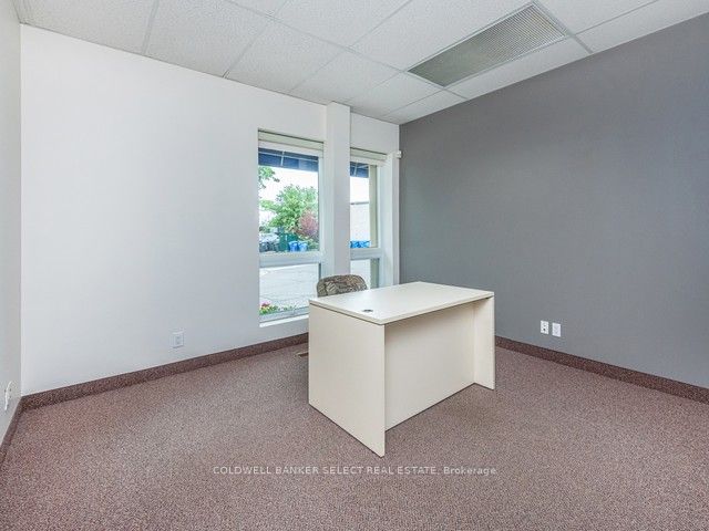 #main Fl - 23 Mill Street Property Photo 23