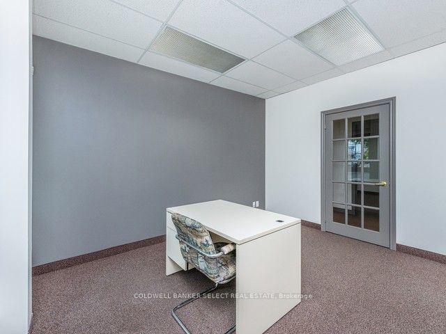#main Fl - 23 Mill Street Property Photo 24