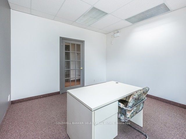 #main Fl - 23 Mill Street Property Photo 25
