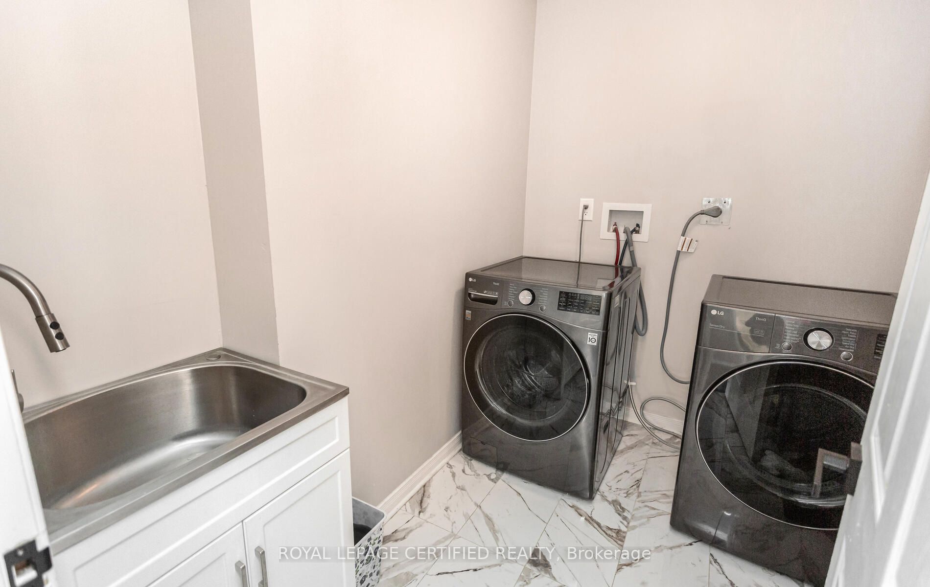 265 Fasken Court Property Photo 29