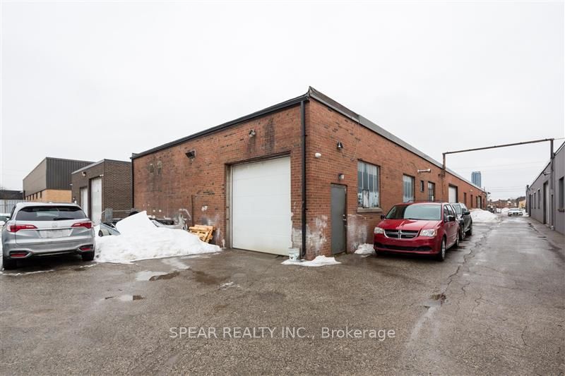 #a - 32 Jutland Road Property Photo 1