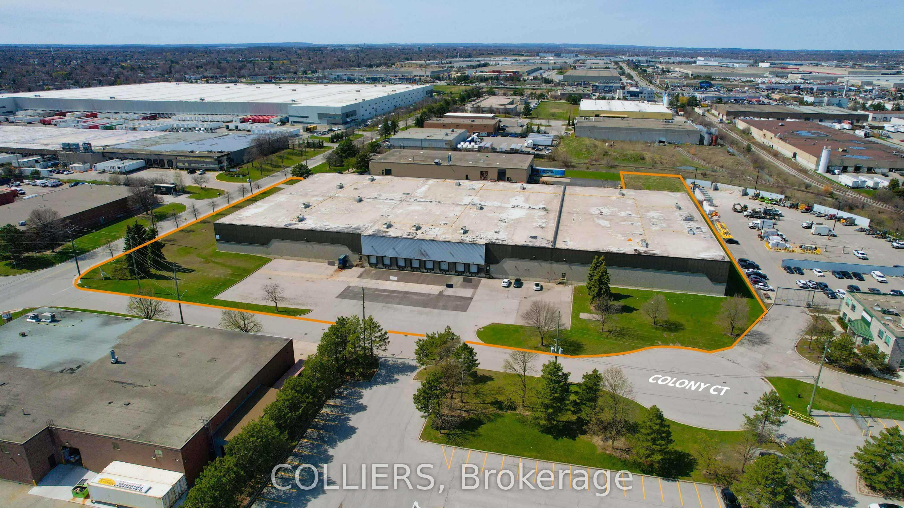 2 Colony Court Property Photo 1