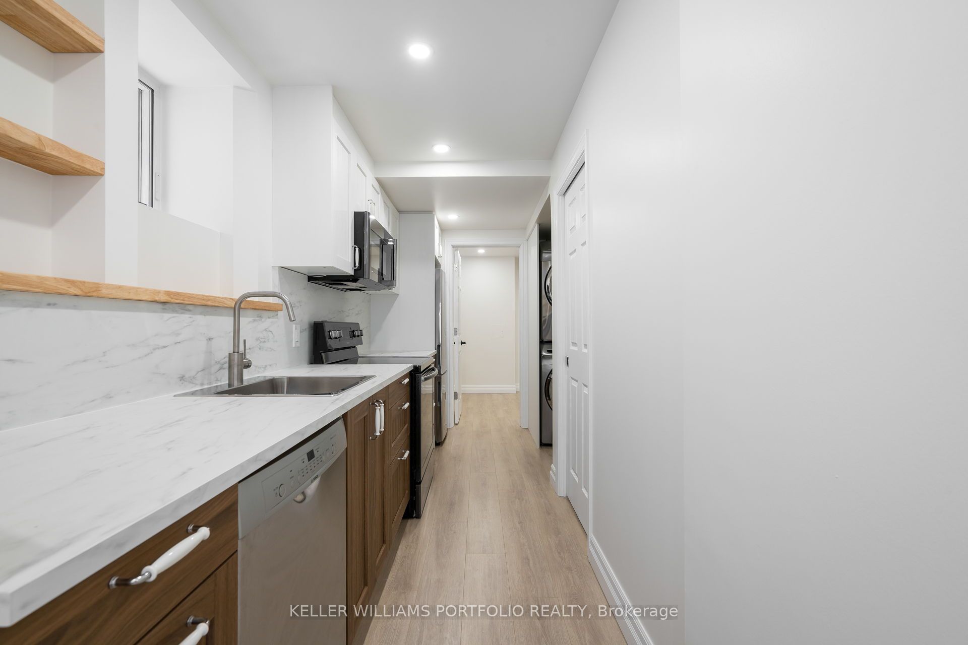 #lower - 575 Clendenan Avenue Property Photo 5