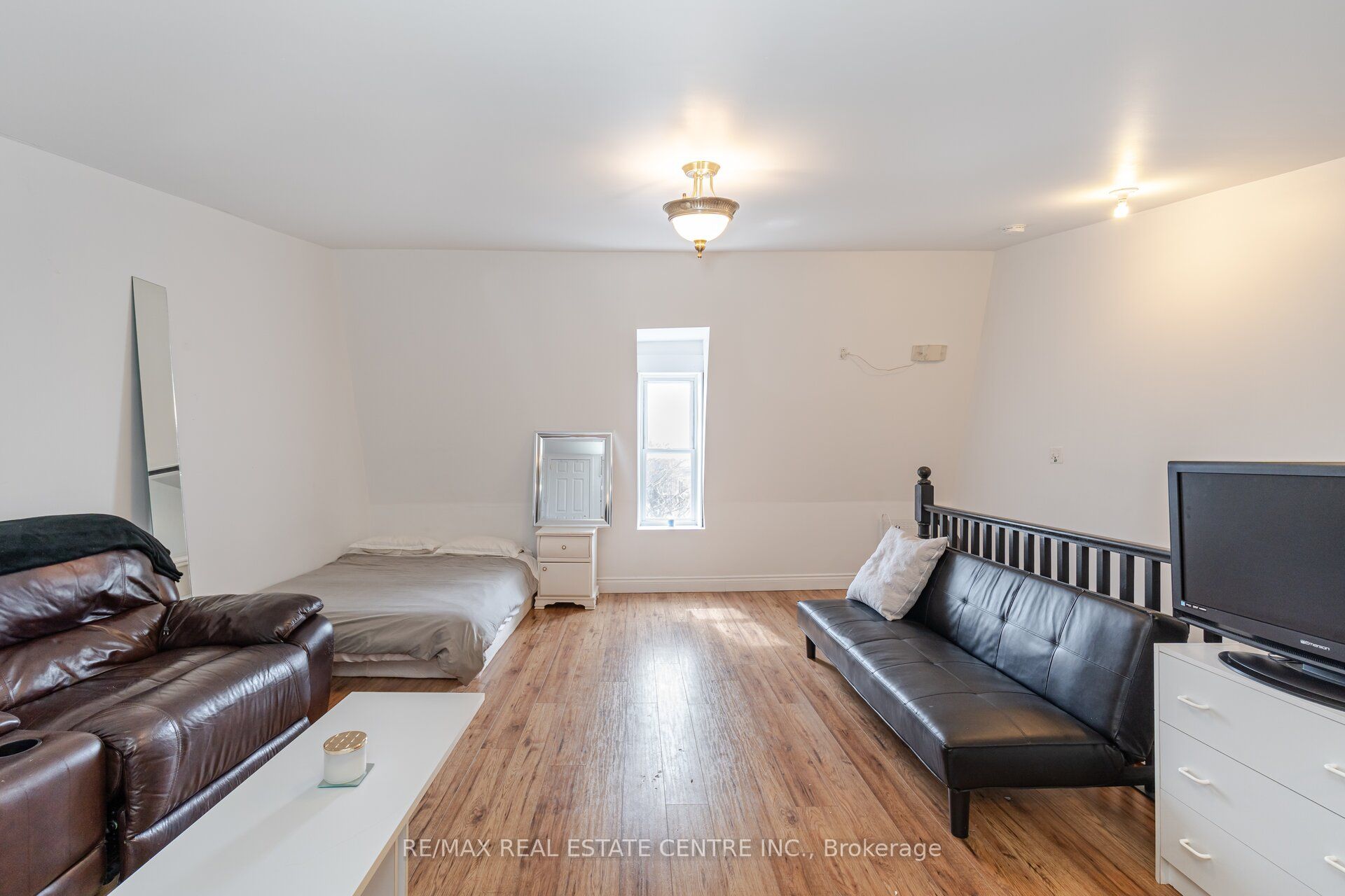 133 Broadway Property Photo 29