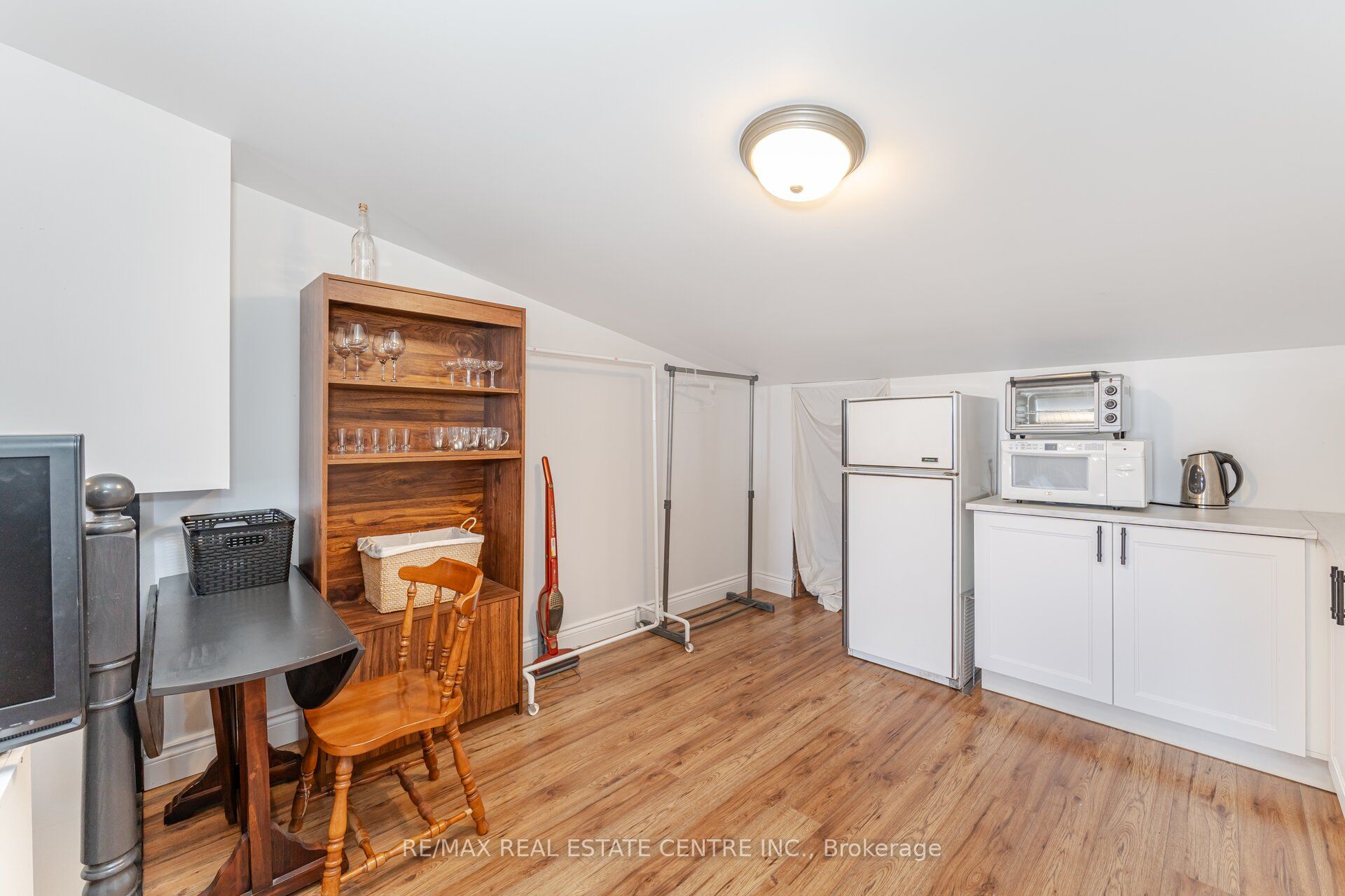 133 Broadway Property Photo 33