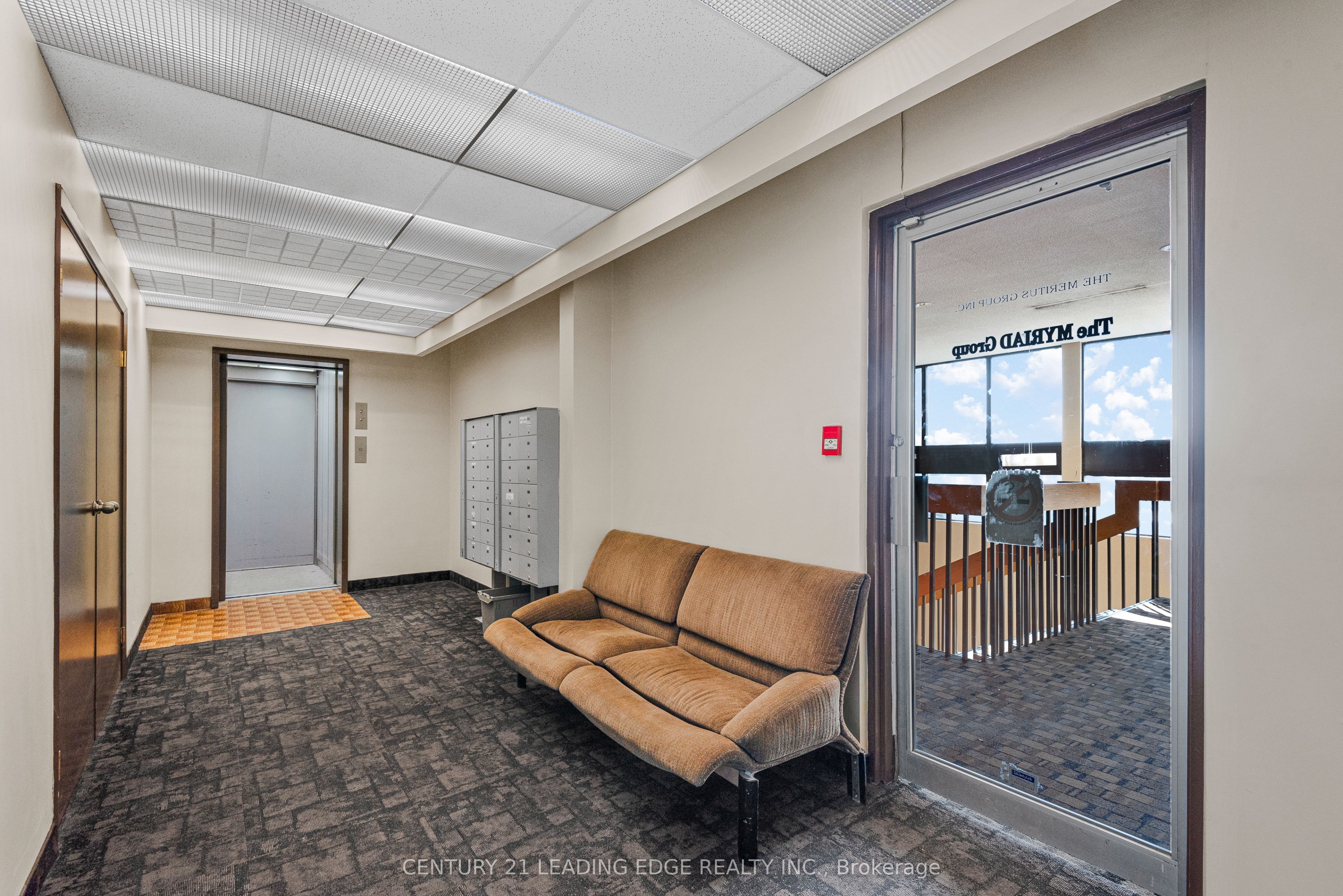 #205 - 125 Norfinch Drive Property Photo 9