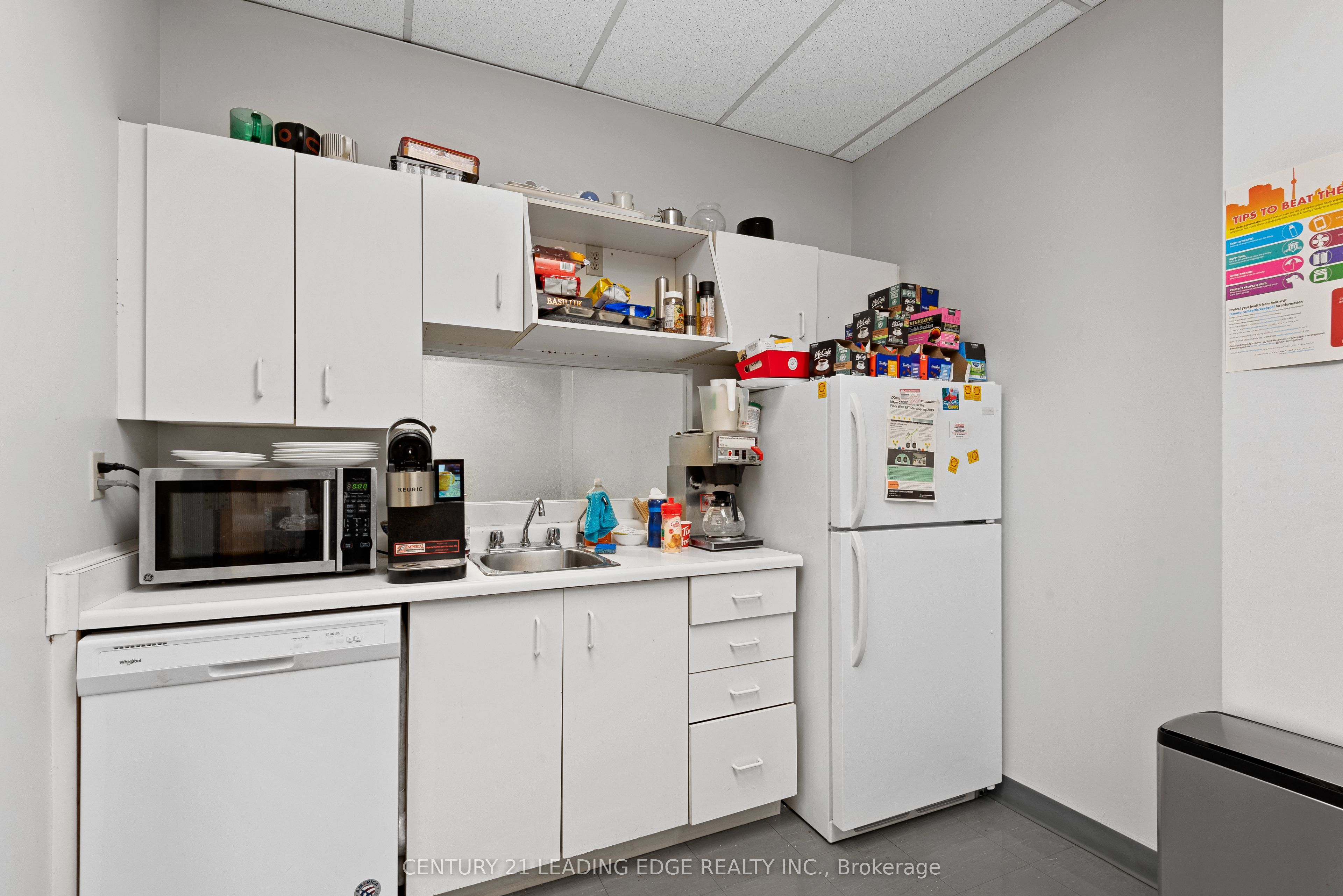 #205 - 125 Norfinch Drive Property Photo 38
