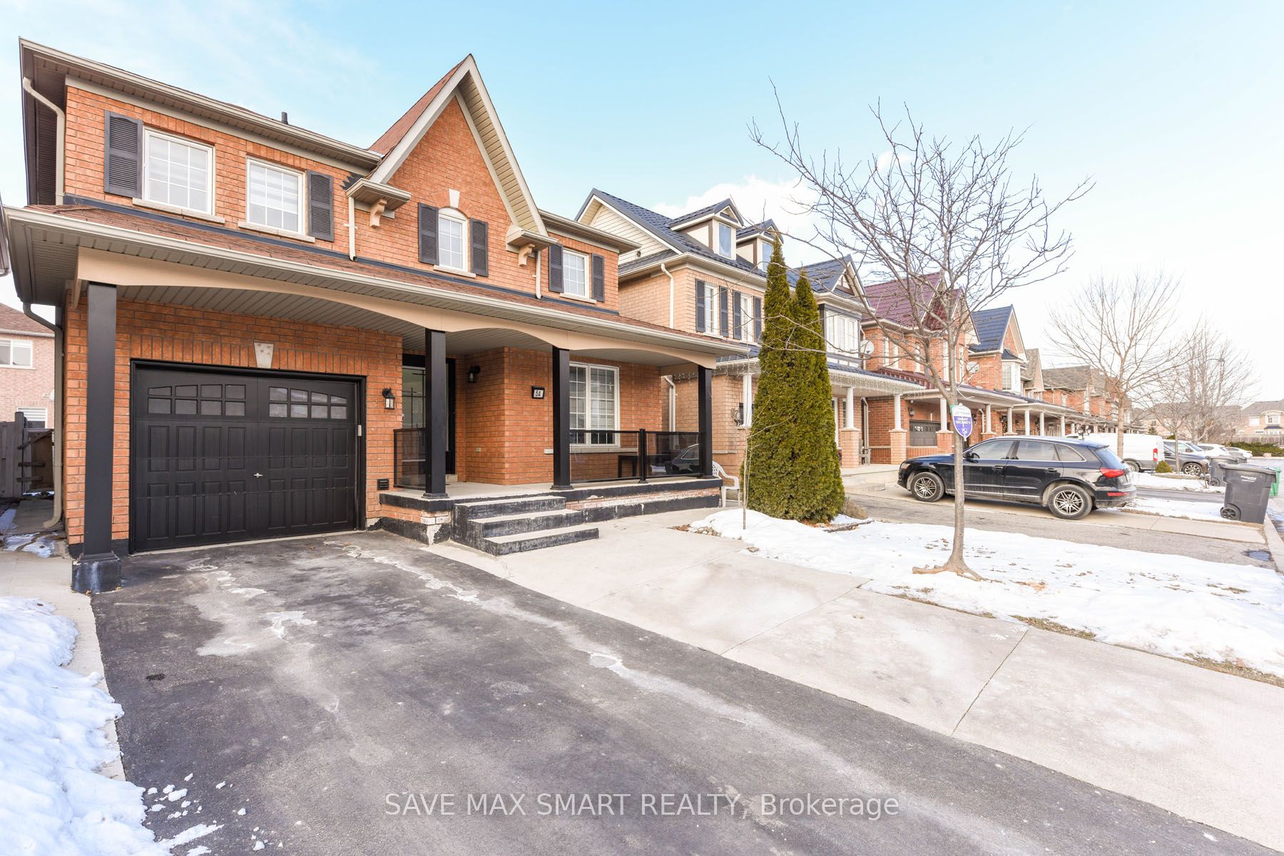 54 Beresford Crescent Property Photo 1
