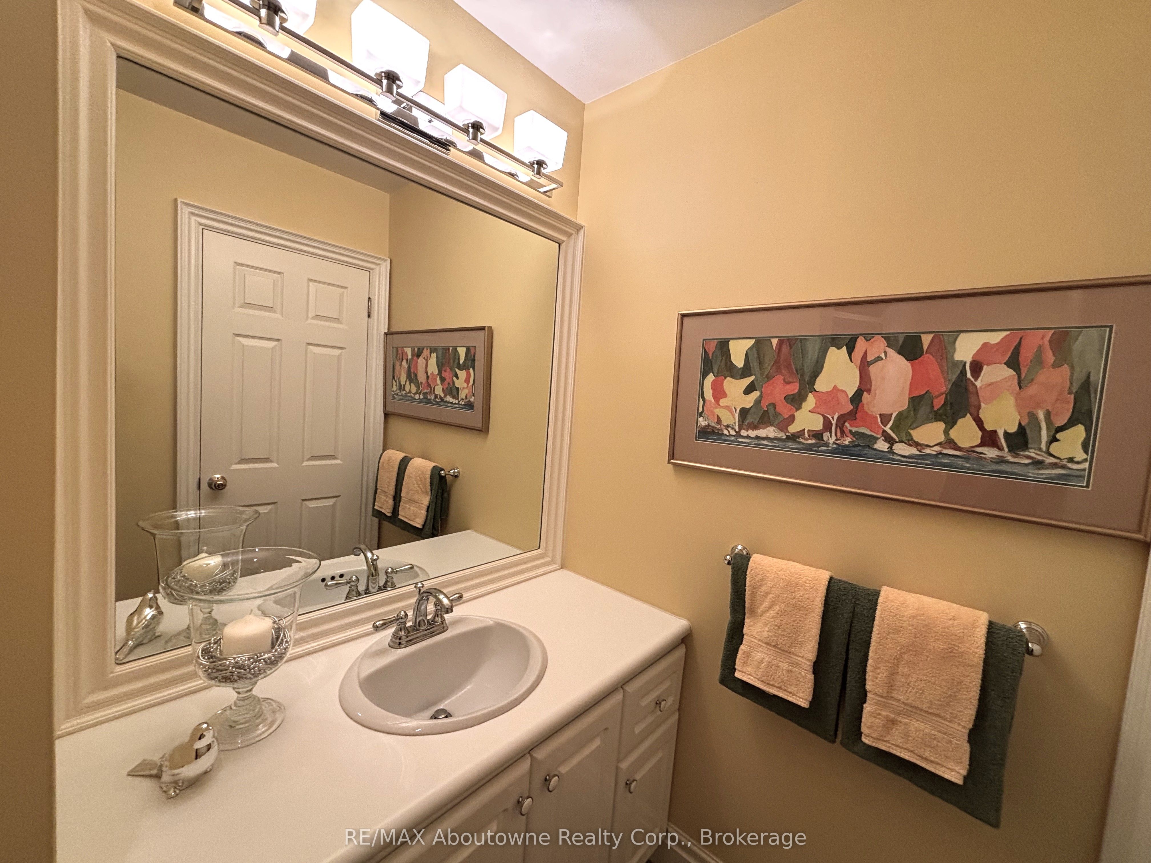 177 Viewbank Crescent Property Photo 14
