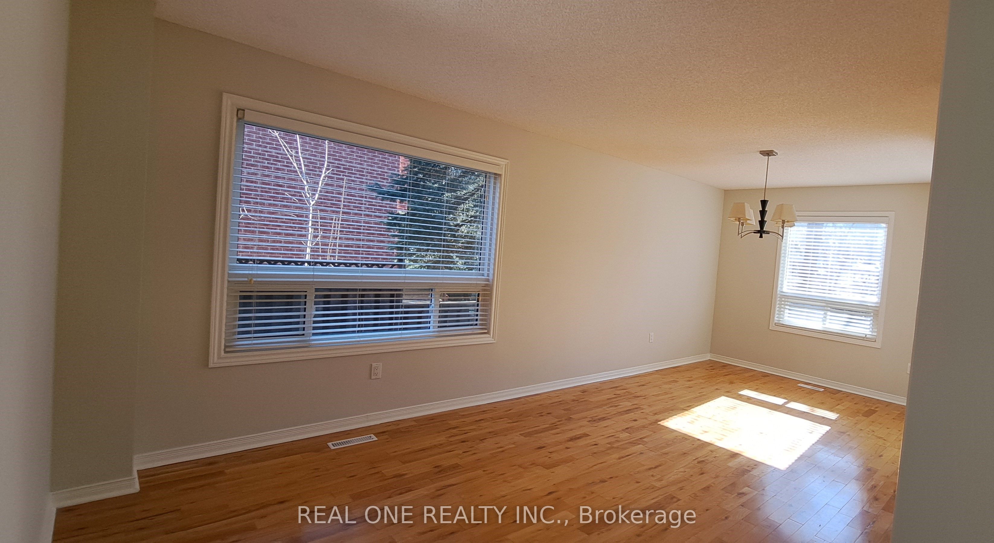 552 Marlatt Drive Property Photo 5