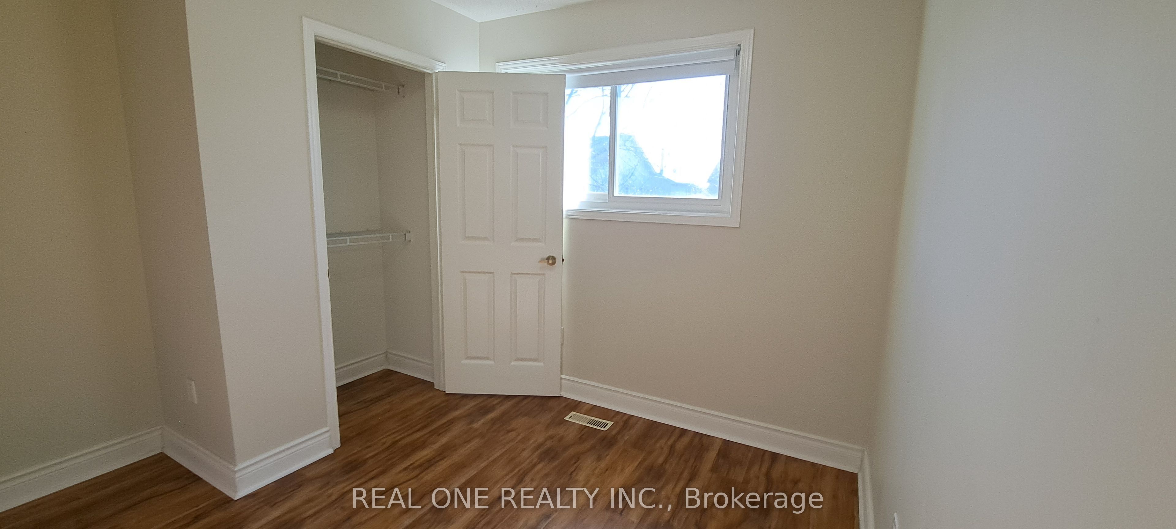 552 Marlatt Drive Property Photo 16