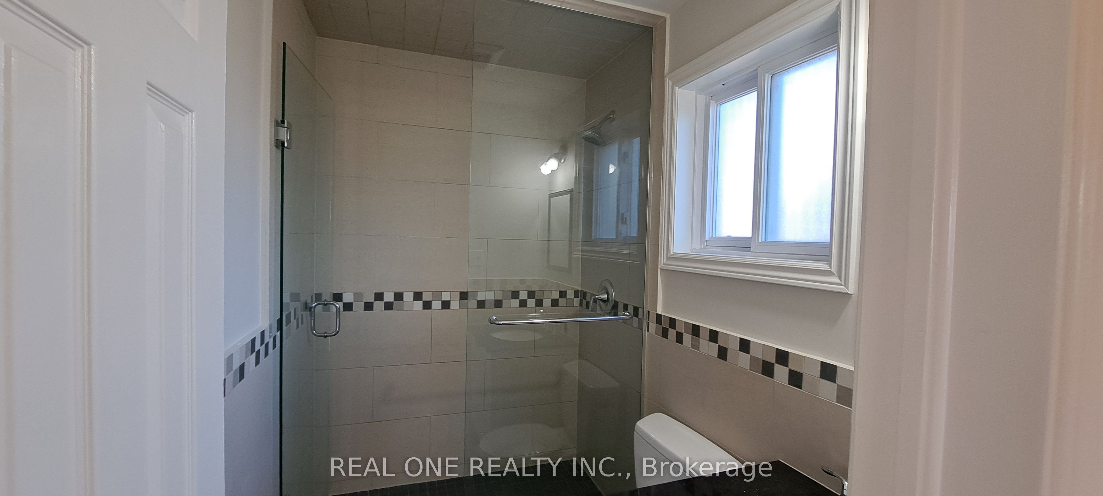 552 Marlatt Drive Property Photo 18