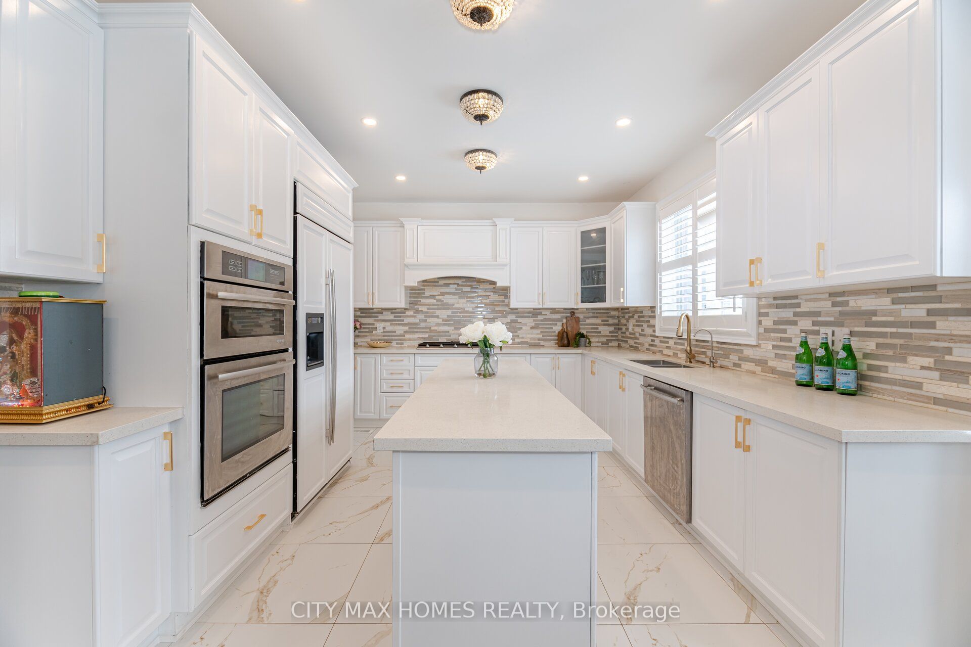 57 Beacon Hill Drive Property Photo 9