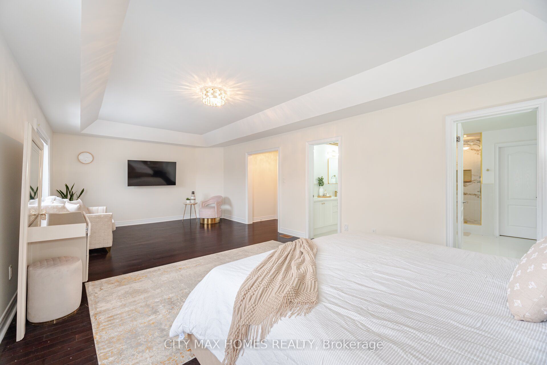 57 Beacon Hill Drive Property Photo 27