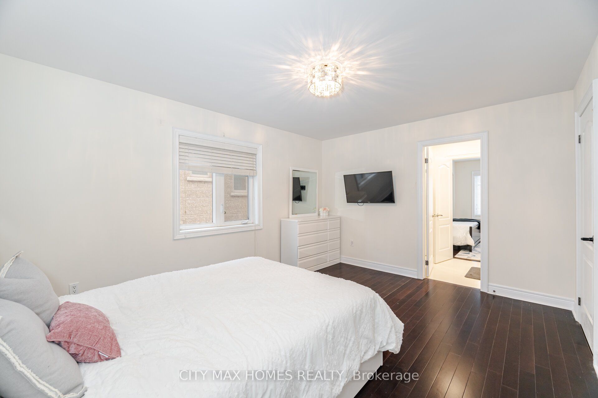 57 Beacon Hill Drive Property Photo 36
