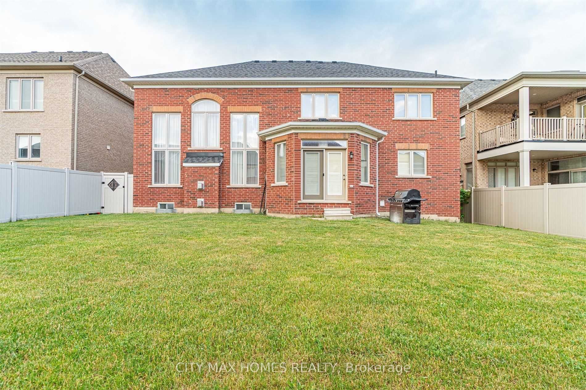 57 Beacon Hill Drive Property Photo 45