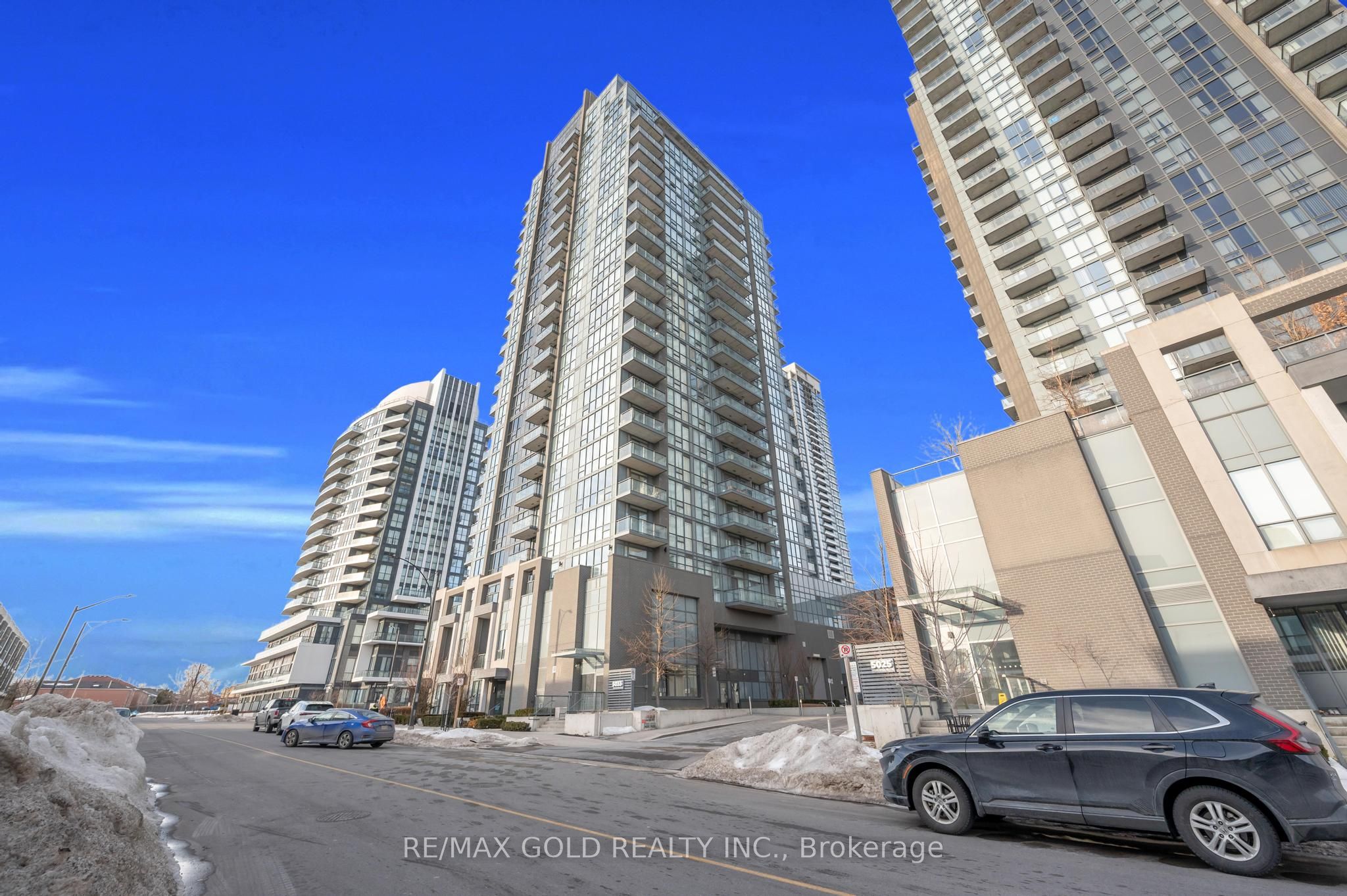 #2211 - 5033 Four Springs Avenue Property Photo 2