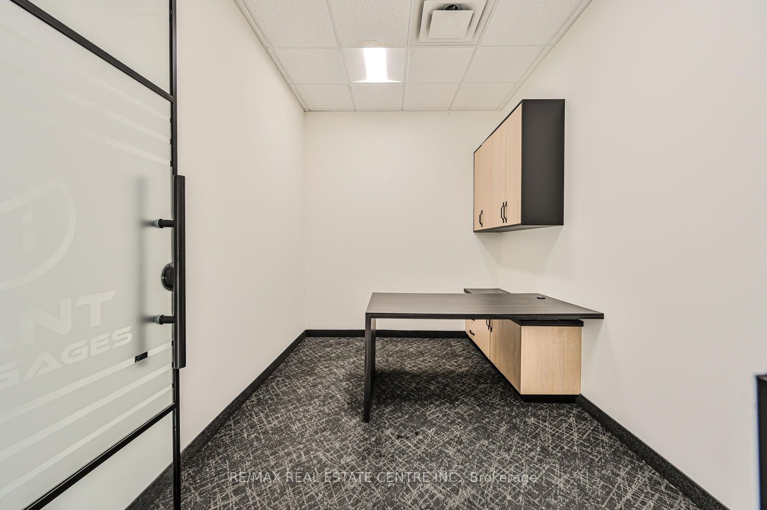 2565 Steeles Ave E Property Photo 29