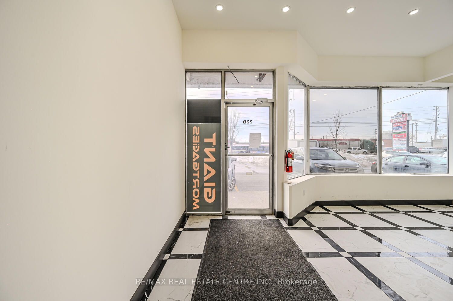 2565 Steeles Ave E Property Photo 38