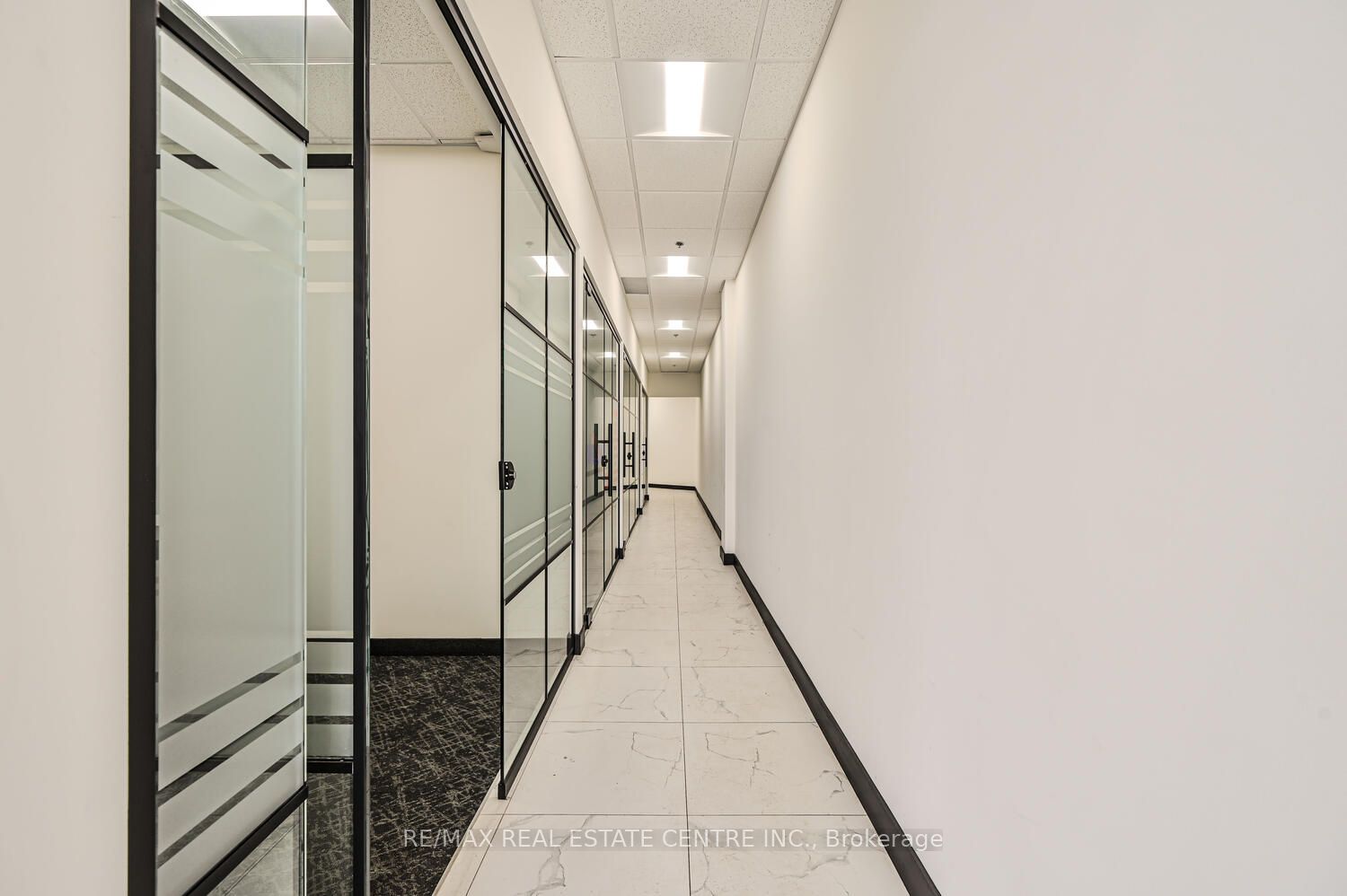 2565 Steeles Ave E Property Photo 45