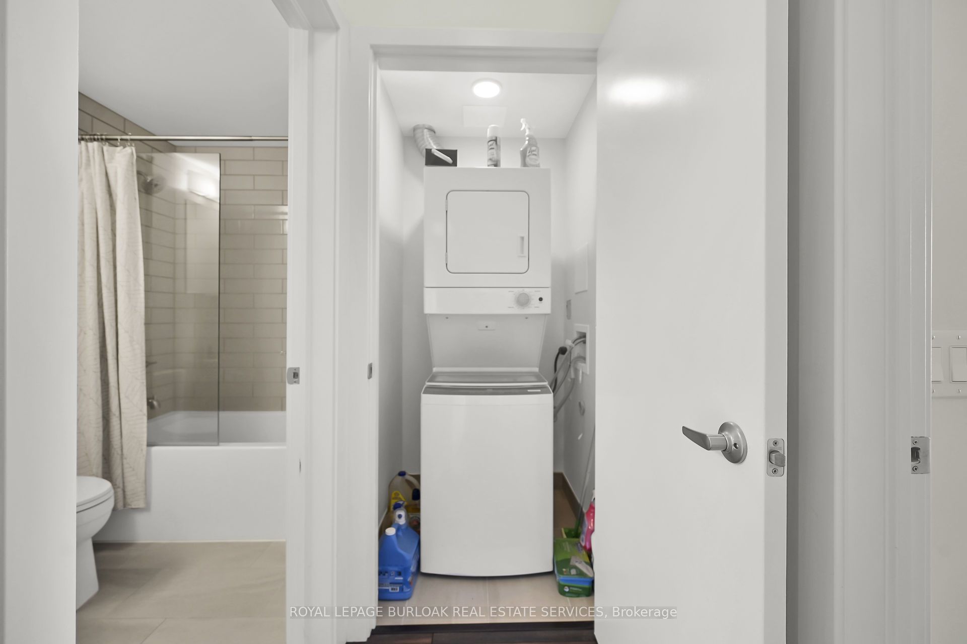 #312 - 320 Plains Road Property Photo 15