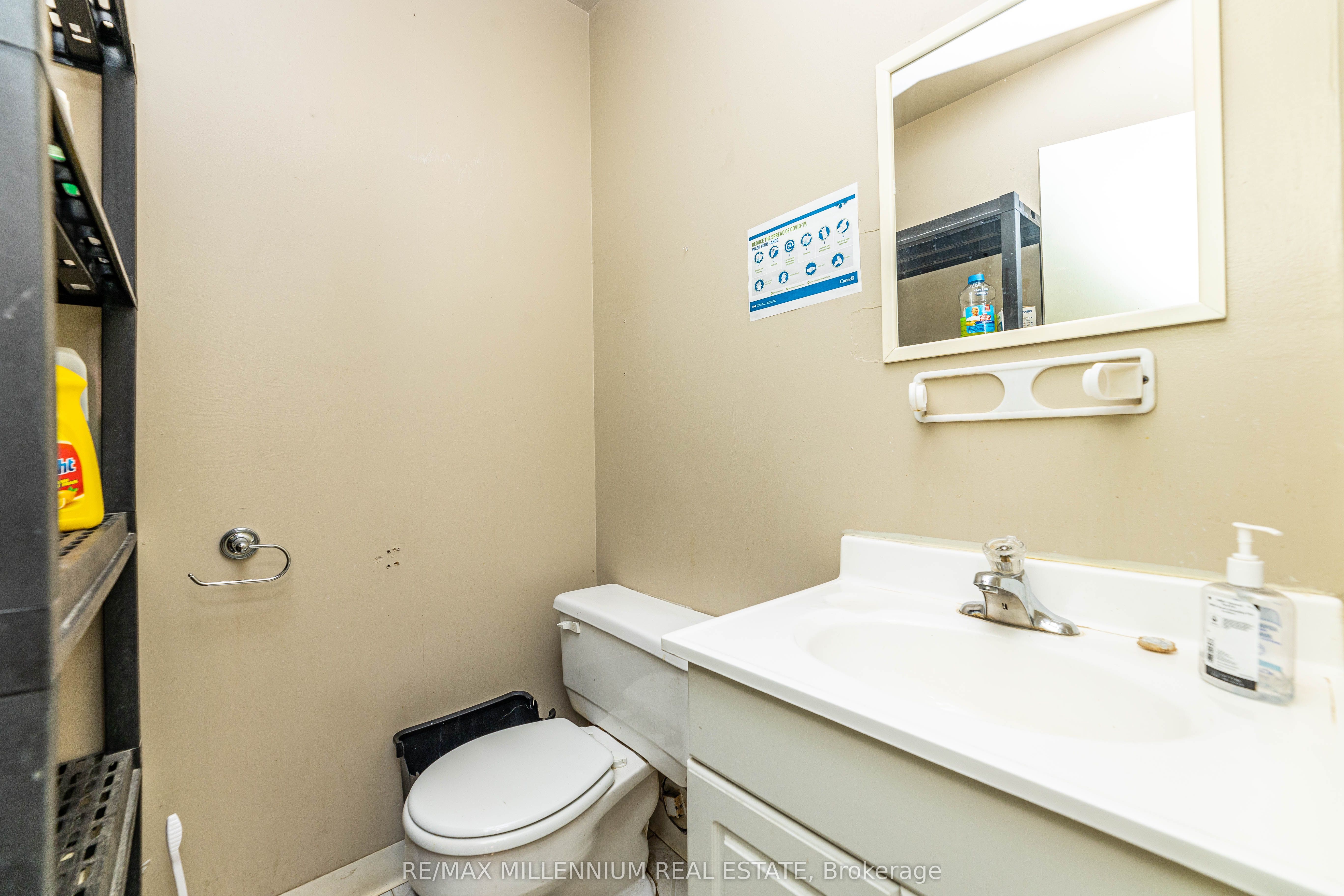 #65 (ground Floor) - 750 Oakdale Road Property Photo 10