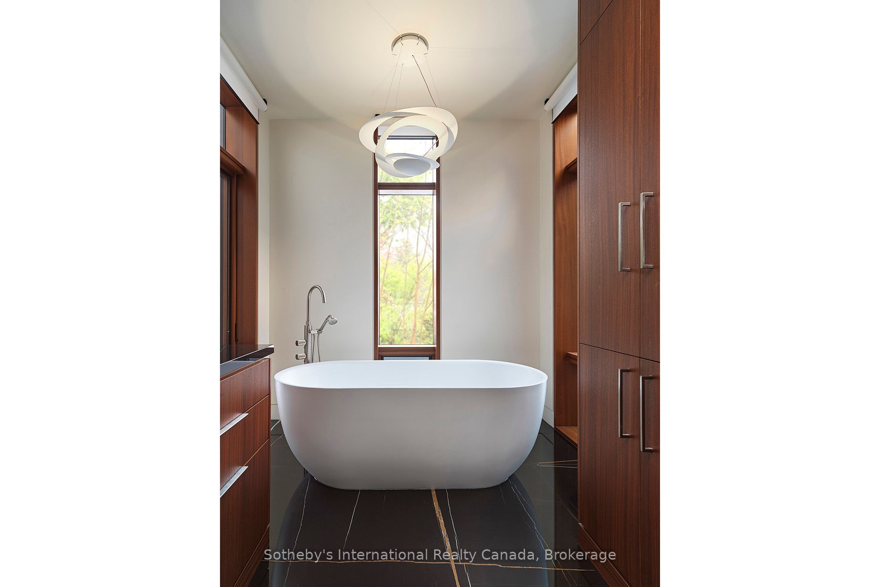 116 Chartwell Road Property Photo 15