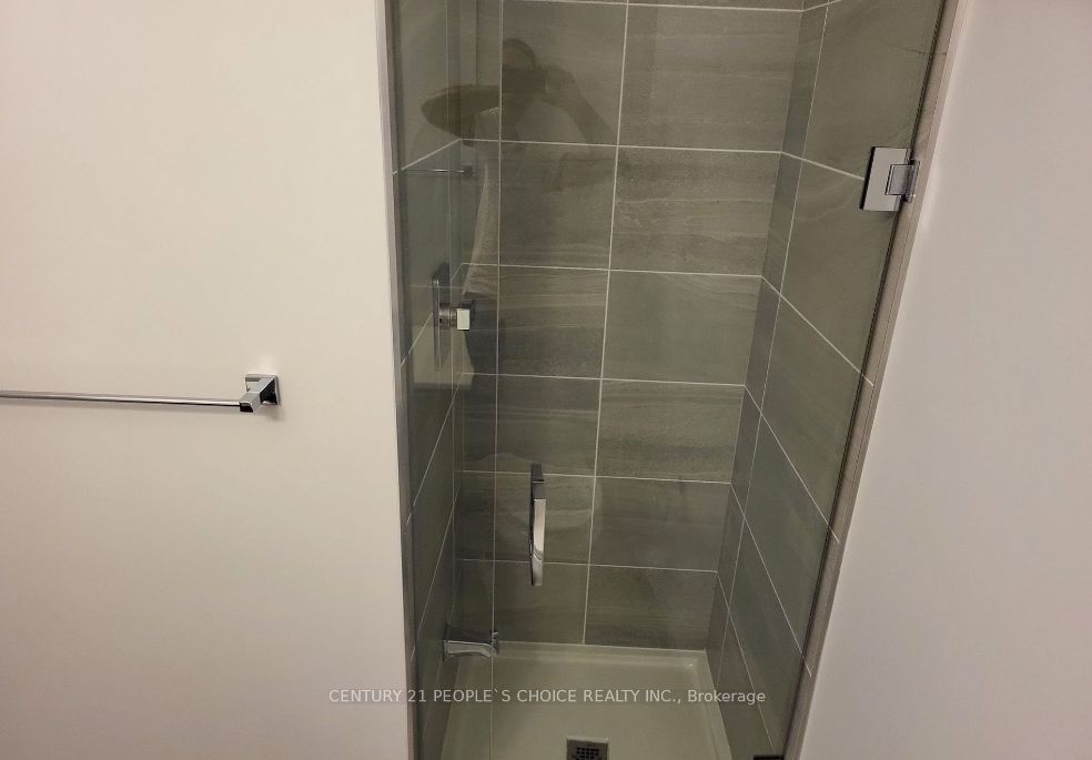 #1102 - 30 Elm Drive Property Photo 23