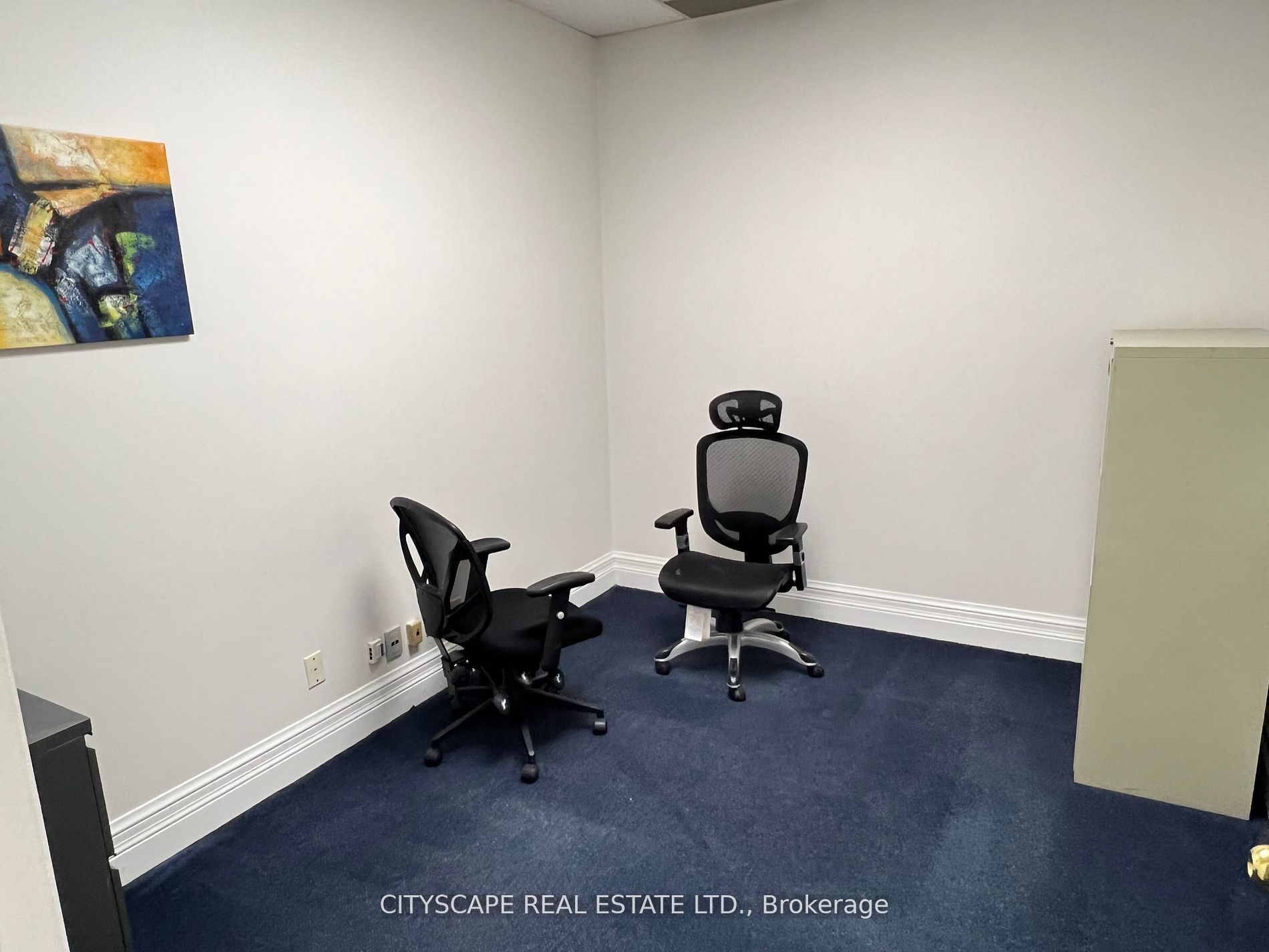 4299 Village Centre Property Photo 8