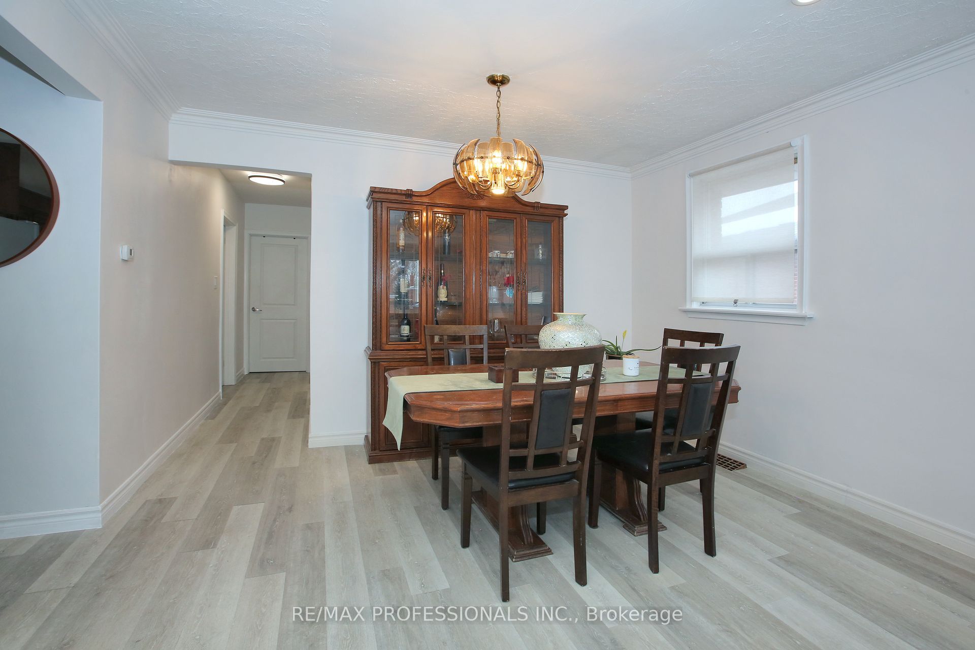 96 Nordin Avenue Property Photo 6