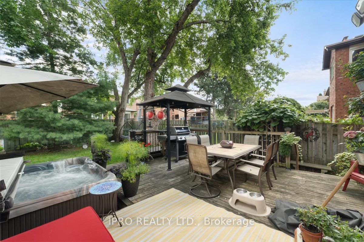 77 Lord Simcoe Drive Property Photo 33