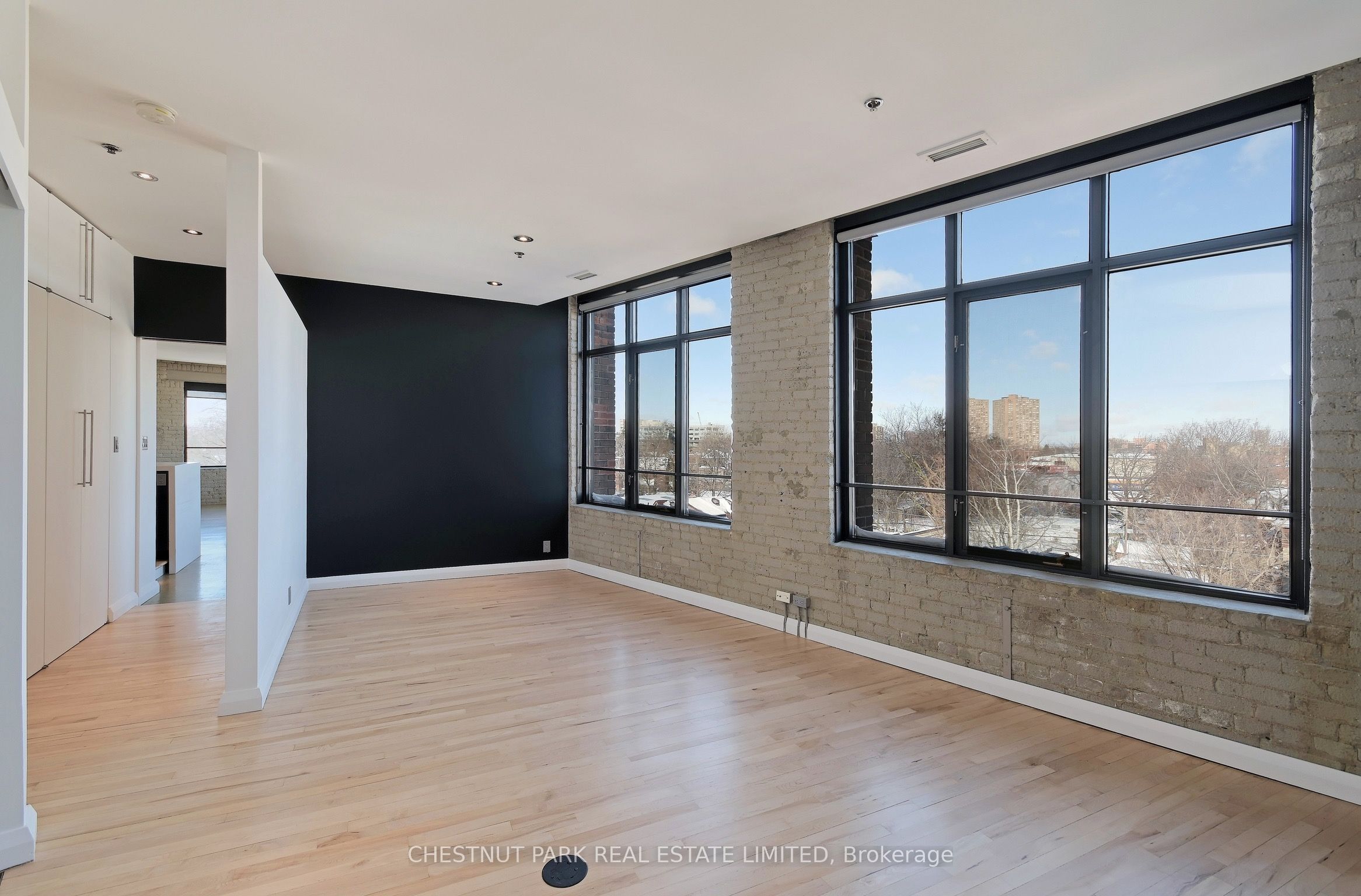 1 Columbus Avenue 402 Property Photo 16